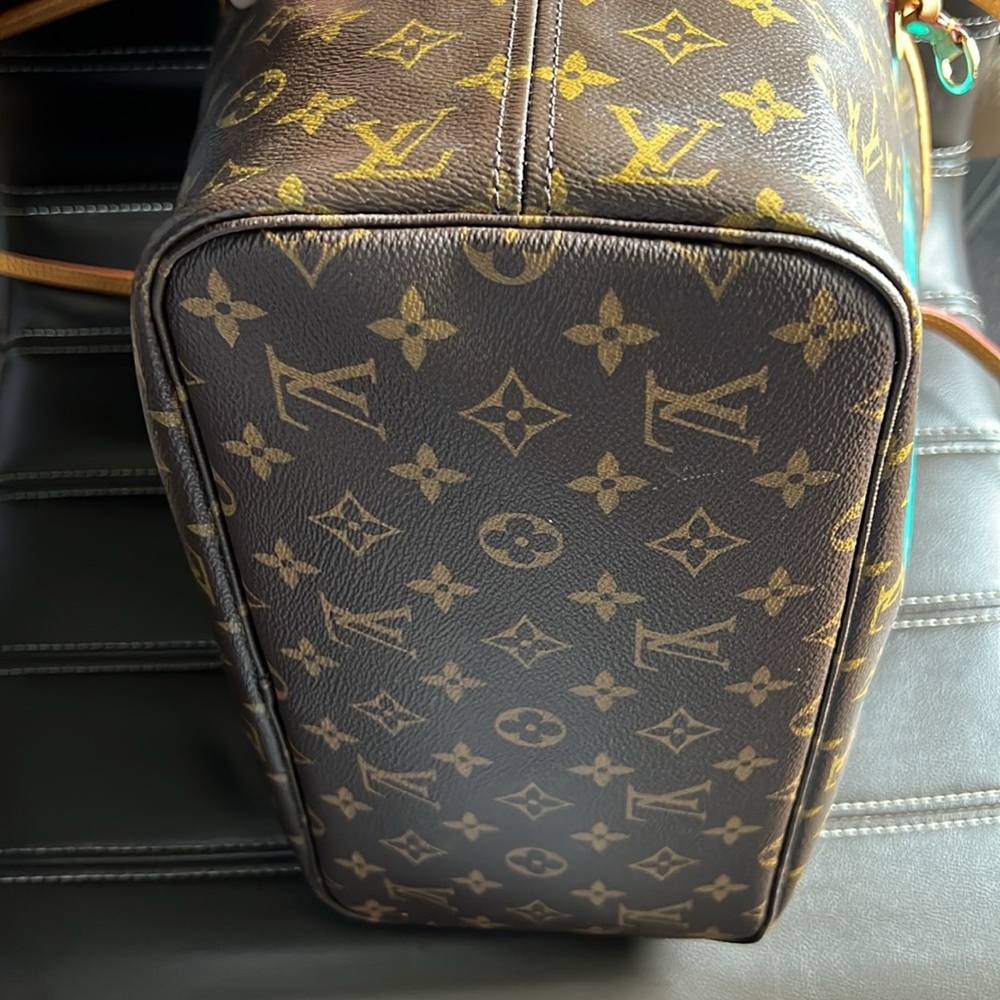 💎 RARE 💎 LOUIS VUITTON MM TURQUOISE WITH POUCH - Picture 11 of 16